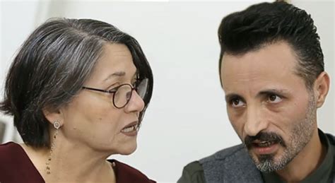 "Bir sağdan vurdunuz bir soldan" Ev sahibini eleştirdiler. 