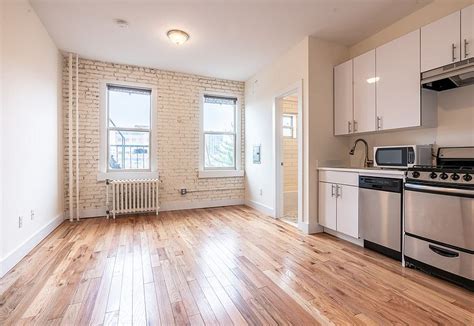 The average apartment rent in New Jersey is $2,228 per month so any rental south of $1,782 would be considered cheap here. On RentCafe, New Jersey rents go as low as $1,300/mo. Finding a home nearby is easier than you think. Check out our Apartments Near Me page and take your pick!. 