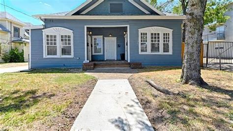 133 Listings For Rent in Dallas, TX. Browse photos, see new properties, get open house info, and research neighborhoods on Trulia. ... 700 sqft. 402 Graham Ave #402, Dallas, TX 75223. Check Availability. NEW - 2 DAYS AGO PET FRIENDLY. $1,950/mo. 1bd. 1ba. ... Houses for Rent Near Me; Cheap Apartments for Rent Near Me; Pet Friendly …. 