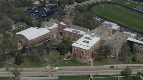 'All clear' given at Glenbard West High School following bomb threat