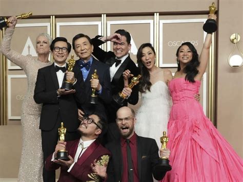 'Everything' wins best picture, is everywhere at Oscars