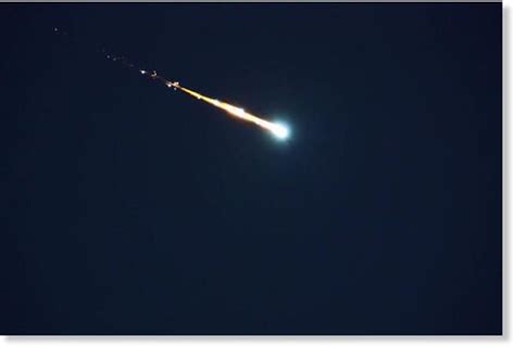 'Fireball' spotted flying through sky in central Kentucky