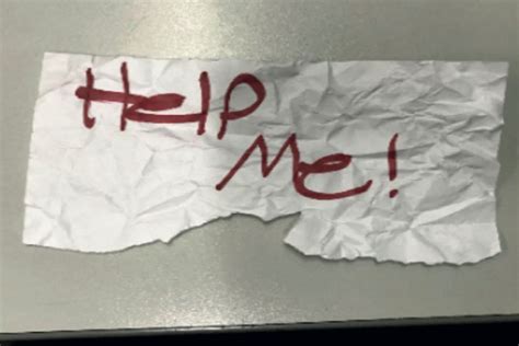 'Help me' sign leads to rescue of kidnapped Texas girl in California