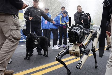 'Robot dog' coming to Los Angeles police after vote