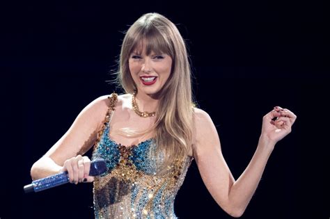 'Sooooo epic:' Taylor Swift's message to Chicago fans after Soldier Field concerts