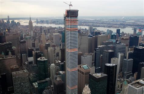 'Toxic' lawsuit driving down value of apartments at 432 Park Avenue - balustradellc