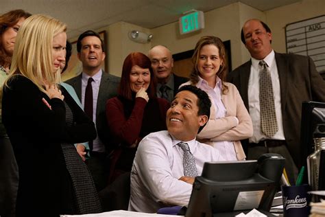 'The Office' cast members reuniting for fan convention at Navy Pier