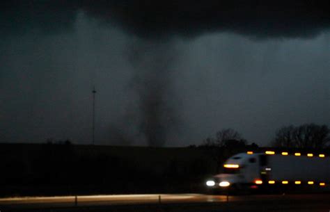 'Tornado alley' could be shifting to include Illinois, says state climatologist