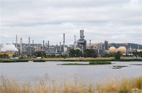 'We are fed up': Martinez residents vent frustration over ongoing refinery issues