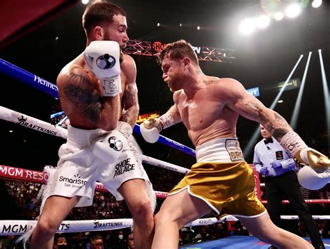 canelo alvarez vs caleb plant