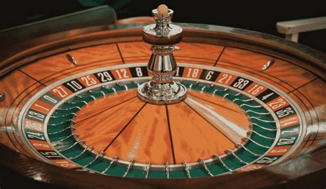 how does roulette work in a casino