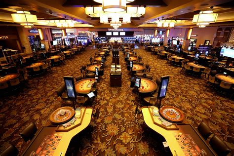 play gun lake casino