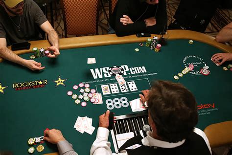poker tournaments las vegas