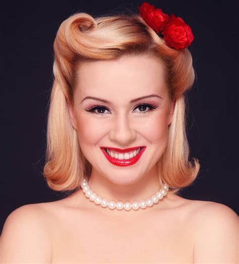 quick pin up hairstyles
