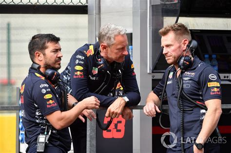 red bull racing team manager