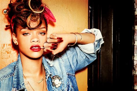 rihanna şarkılarını indir