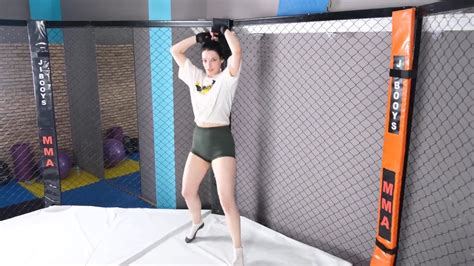 🍑 @Embersatori_Model Leaked XxX 29 Photos
