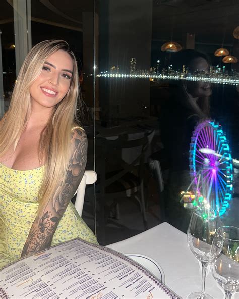 @Fabielli_Vasconcellos Onlyfans Leak XxX 💦 181 Vids