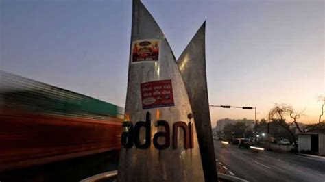 th?q=@Reuters: Indian watchdog tells investors markets stable despite Adani  rout