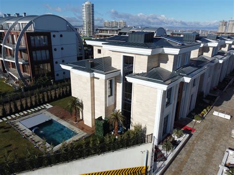 codini.rgarabwor.edu.pl. 