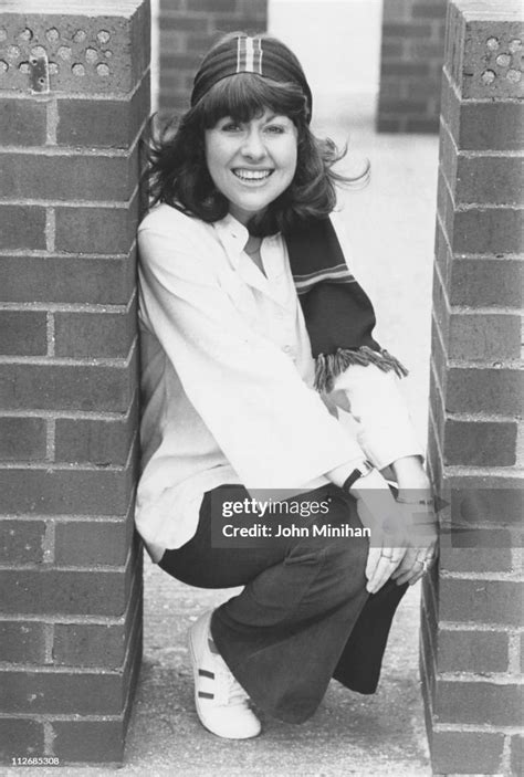 [PDF] [EPUB] Elisabeth Sladen: