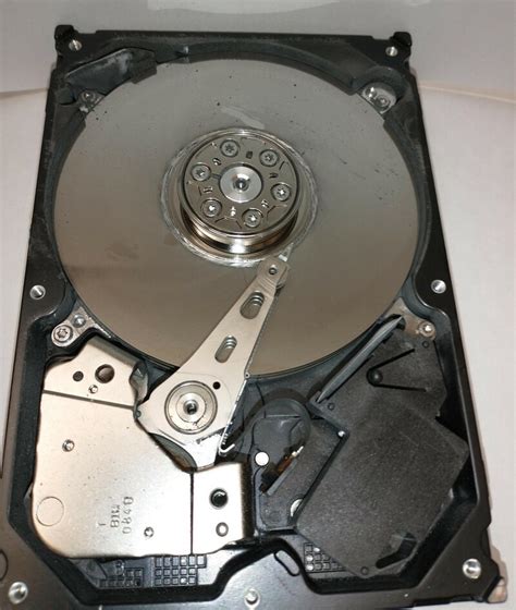 [SOLVED] Magnet Damaged HDD - The Spiceworks Community