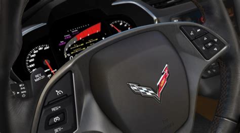 [VIDEO] 2014 Corvette Stingray’s Advanced Dash Displays