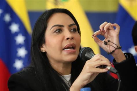¿Quién es Delsa Solórzano y qué propone como precandidata de la oposición de Venezuela?