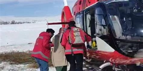 Çaldıran’da kadın hasta için helikopter havalandı