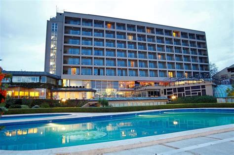 Çinar Hotel & Spa Naftalan, Uncategorized. 