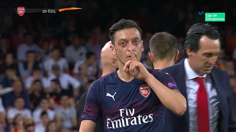 Özil fue amenazado de muerte por dos hombres - sport.es