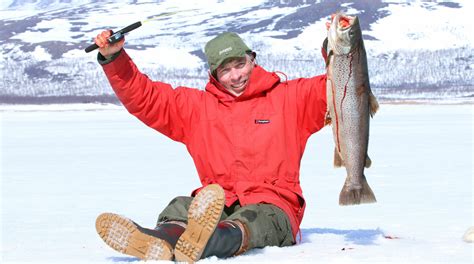 Ørretskole: Dette må du vite om isfiske etter ørret - Fiske - Klikk.no