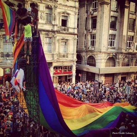 İSTANBUL GAY