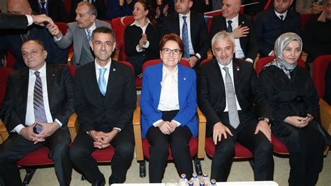 İYİ Parti Genel Başkanı Akşener, Balıkesir'de teşkilat buluşmasında konuştu:
