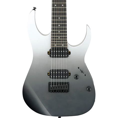 İbanez 7 string.
