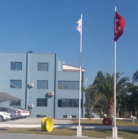 İletİşİm Titan Asia. 