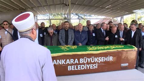 İlhan Cavcav'ın torunu evinde ölü bulundu! Son yolculuğuna . 