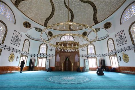 İnegöl'de Mevlana Camii dualarla açıldı