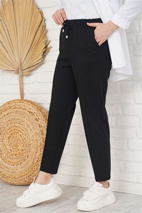 İp Detaylı Beli Lastikli Dar Paça Siyah Pantolon Pazarium. 