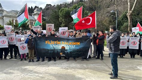 İstanbul’da Refah Sınır Kapısı’nın açılması talebiyle eylem düzenlendis