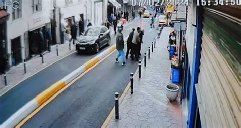 İstanbul’da park kavgası cinayeti kamerada: Kafa atıp, kurşun yağdırdıs