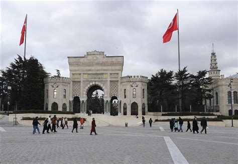 İstanbul Üniversitesi dünyaca ünlü kampüsünün kapılarını ziyaretçilere açtıs