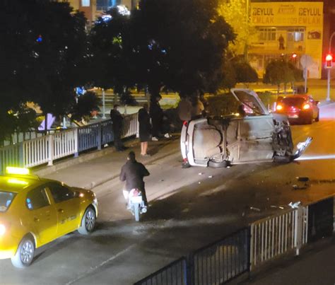 İzmir'de feci kaza | TIR, minibüse çarptı: 3 ölü, 11 yaralı