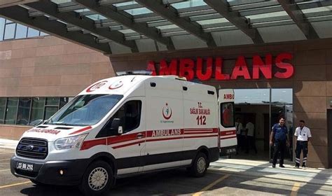 İzmir'de scooter kazası: İki kardeşten biri hayatını kaybetti - Son Dakika Haberleri
