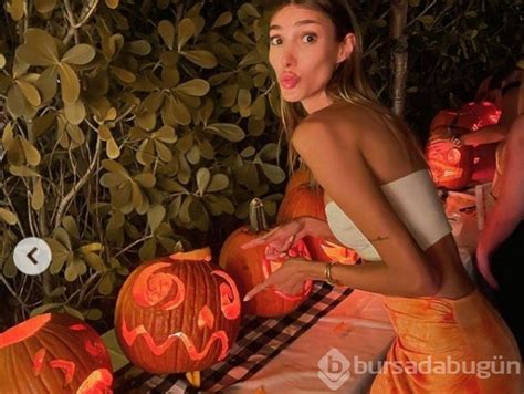 Şevval Bal Facebook. 