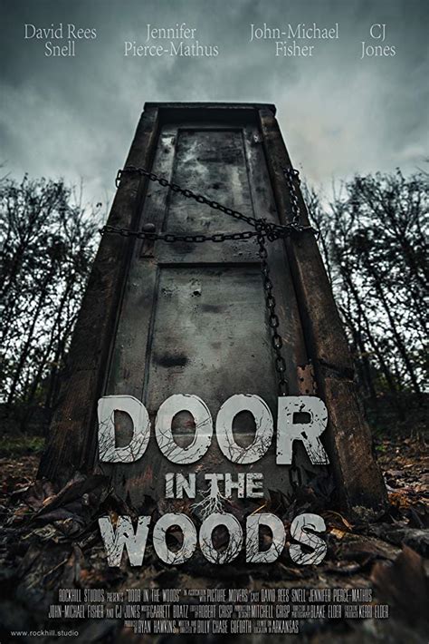 Дверь в лесу 2019