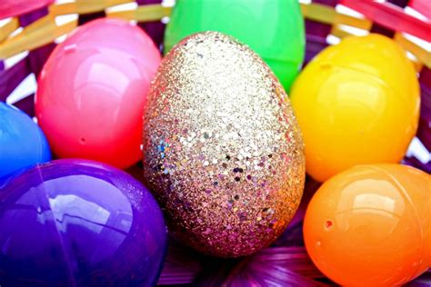 Игра The Golden Egg Easter  играть бесплатно онлайн