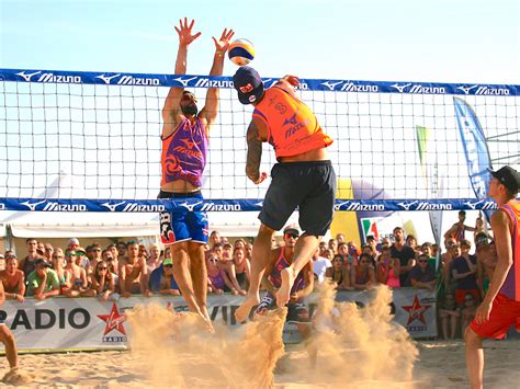 Пляжный волейбол (2011)
