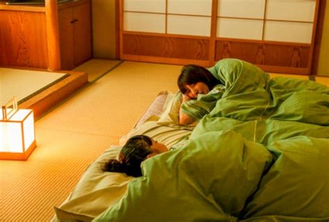 Почему в Японии люди спят на полу?