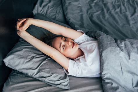 Почему когда мало спишь больше энергии?
